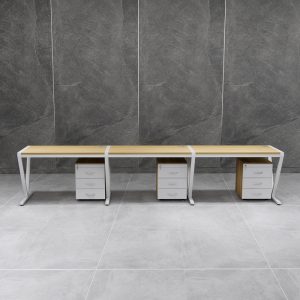 ban cum nhan vien chan sat 3 nguoi fergus fgbcnv033 4