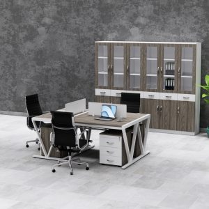 ban cum nhan vien chan sat 3 nguoi fergus fgbcnv035 2