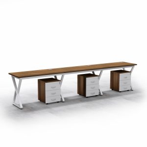 ban cum nhan vien chan sat 3 nguoi fergus fgbcnv049 1 1