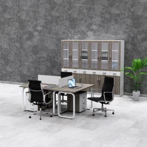 ban cum nhan vien chan sat 3 nguoi fergus fgbcnv052 2