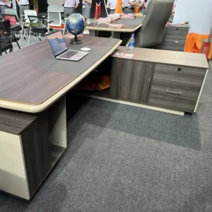 ban giam doc nhap khau bgdy080 4