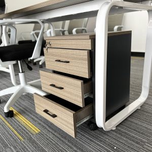 ban nhan vien fergus fgbnv024 4