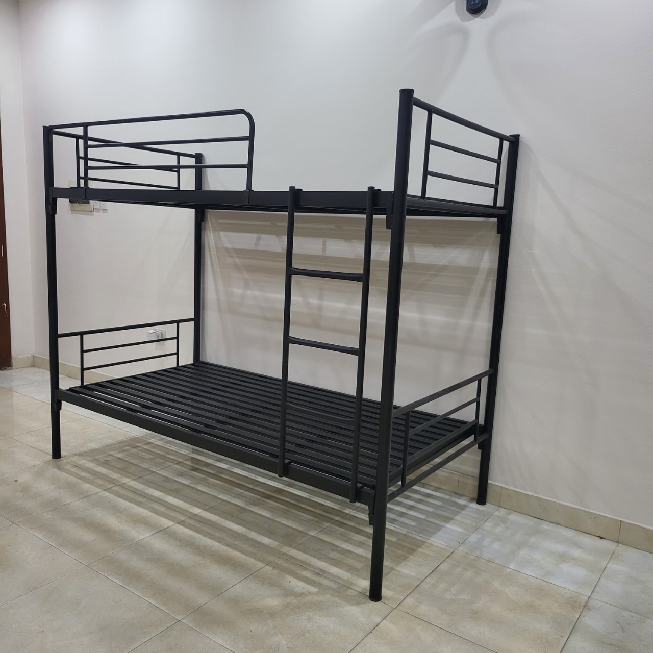 z4746158297559_01a66f3196bbb587bd1f6cb945d50abb-1